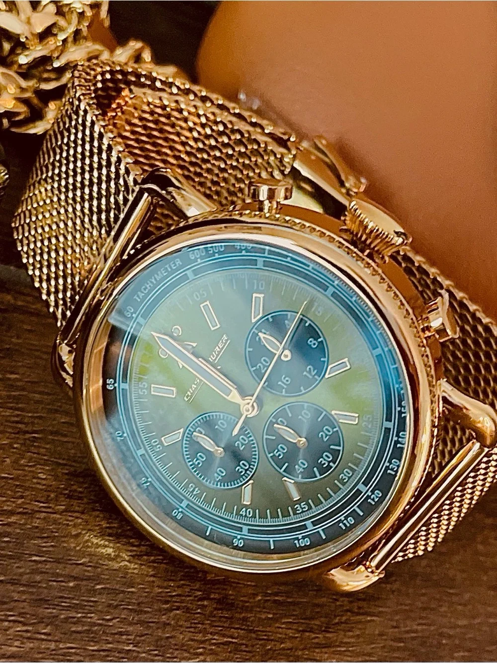 CHASE DURER CDW-0152 JAPANESE CHRONOGRAPH GOLD WATCH